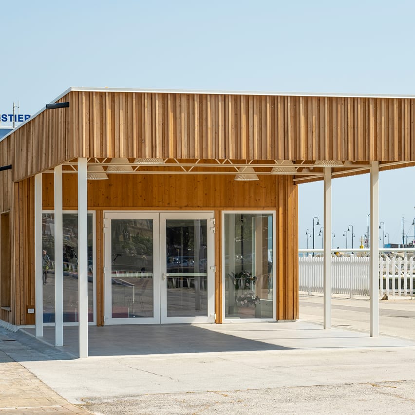 Casette, pensiline e complementi