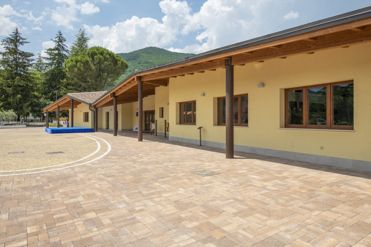 Scuola Primaria e dell’Infanzia “E. De Amicis”