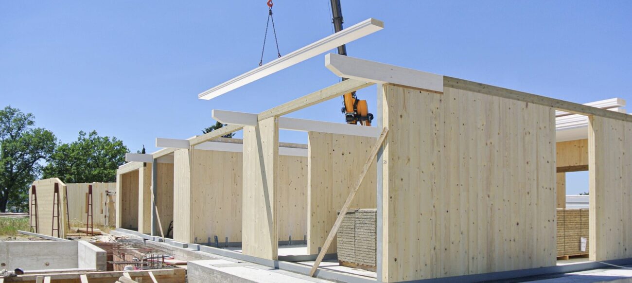 Casa finita esternamente