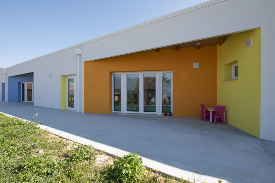 costruzione tetti in legno scuole