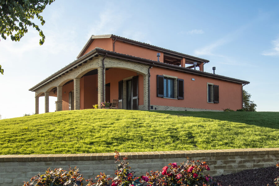 case prefabbricate in legno e pietra