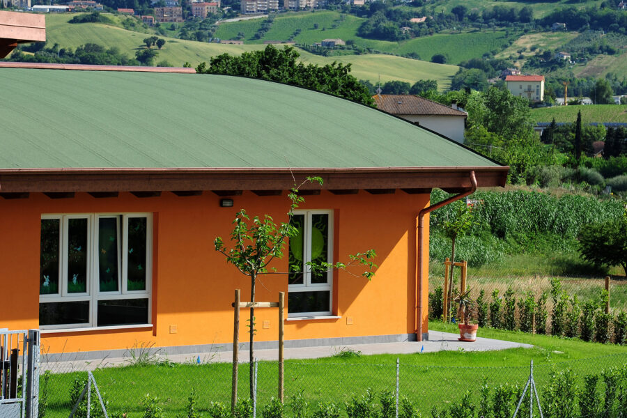 scuole prefabbricate in legno moderne