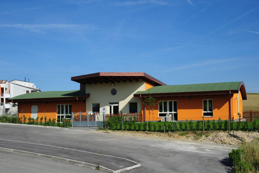 scuole prefabbricate in legno a Osimo Ancona