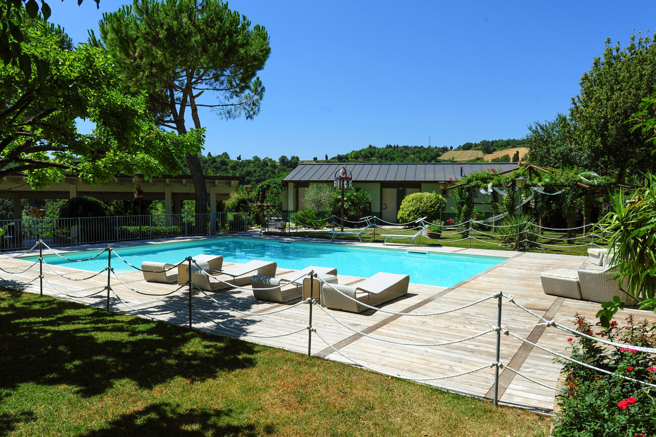 Pavimentazione – Ristorante Symposium