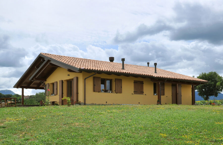 edifici, architetture, case in legno prefabbricate antisismiche